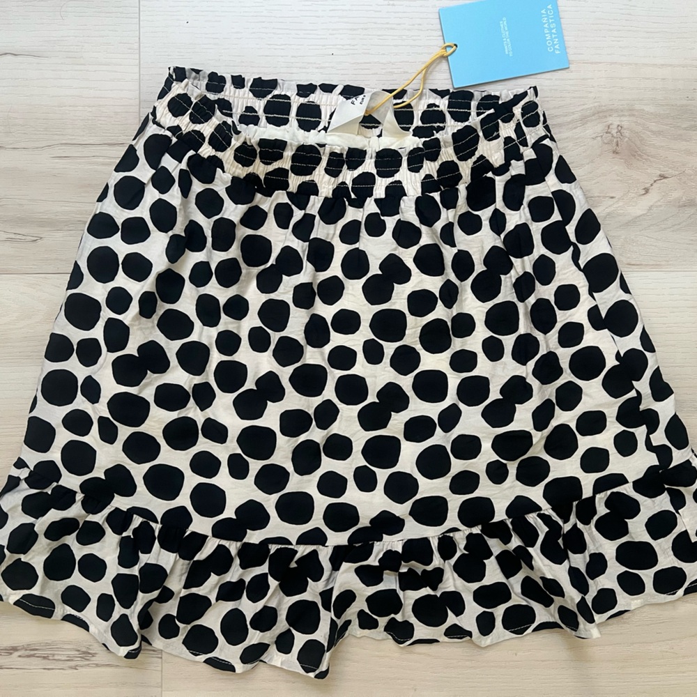 Polka dot mini skirt